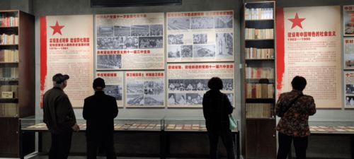 重溫紅色記憶 情暖重陽佳節——靈寶市疾控中心組織退休干部職工參觀振宇紅色文化教育基地暨文化藝術交流活動